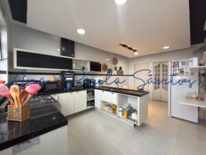 0bd9c930-aed7-47bf-a15c-62304fb6c6ca