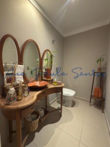 c7c74a50-2297-4213-a627-f2967a66fa28